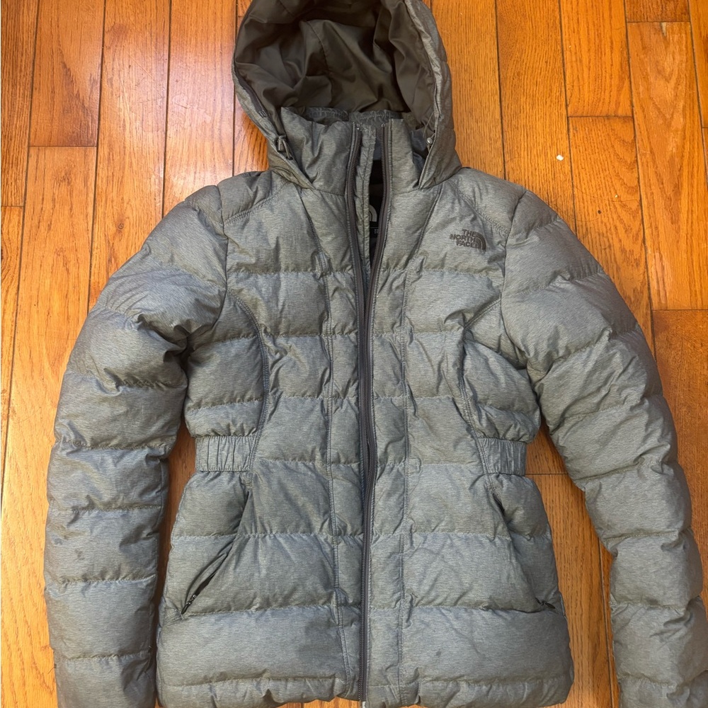 The North Face Women's Hooded Puffer Jacket - Heather Gray